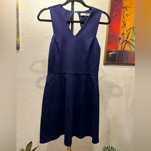 Halston heritage navy mini dress size 4 - Picture 1 of 11